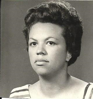 Gladys Lora